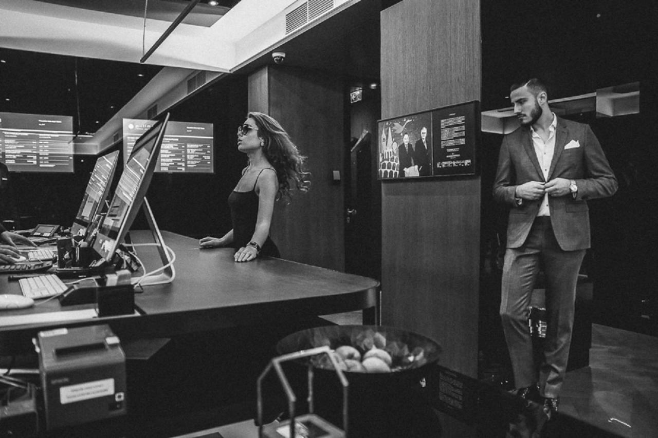 Pullman Riga Old Town Hotel Bagian luar foto The control room of the 100m high-mast radio tower